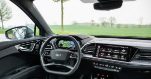 Audi, pionera en el uso de vidrio reciclado en el Q4 e-tron